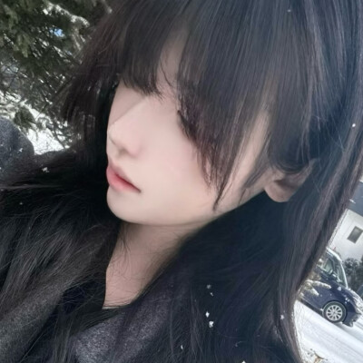 然后呢，我截了一些可爱头像(๑＞ڡ＜)☆