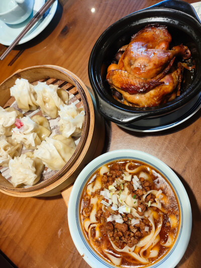 龙聚祥的烧麦美味
2025.12.29