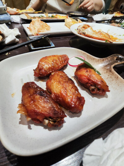 竹之月
也许我总是在日料店海鲜店点一些奇奇怪怪的东西
2026.1.1