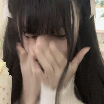 然后呢，我截了一些可爱头像(๑＞ڡ＜)☆