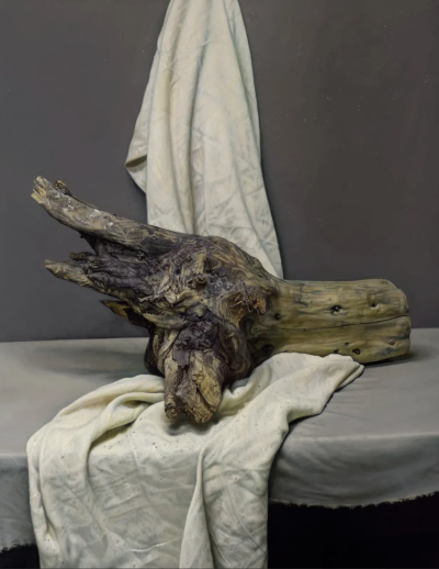 克雷格·怀利是一位英国当代画家，以兼具写实基础与观念意识的具象绘画而受到关注。他的作品多以人物为核心，画面往往处于现实与心理空间之间，带有一种安静却略显不安的氛围。怀利擅长运用克制的色彩、清晰而略带冷…