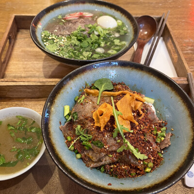 Warszawa—-Noodlani