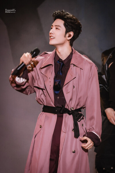 20251231 上海东方卫视跨年
见水印