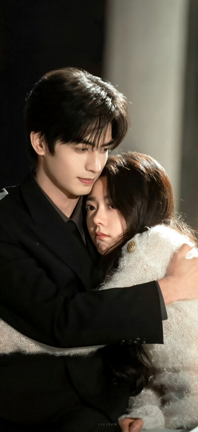 骄阳似我
宋威龙✖️赵今麦 ​​​