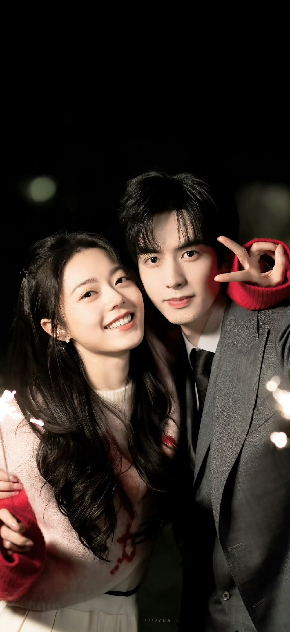 骄阳似我
宋威龙✖️赵今麦 ​​​