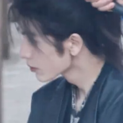 行吧接下部鲜藕