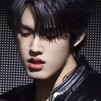 马克思主义基本原理 具体实际传统文化 统一战线 武装斗争 党的建设无产阶级领导的，人民大众的，反对帝国主义的，封建主义，h