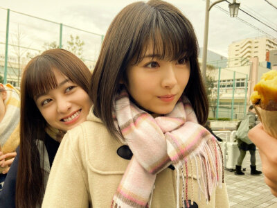 桥本环奈&滨边美波