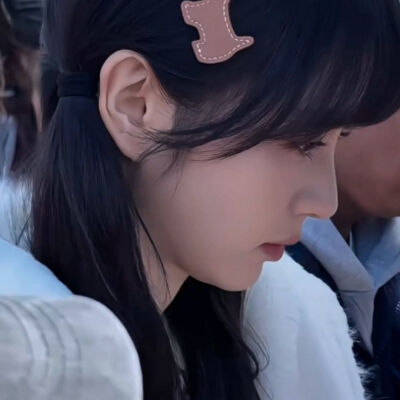 有一些轻轻快得很绝世