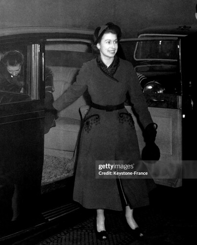 Her Majesty Queen Elizabeth II ，1953