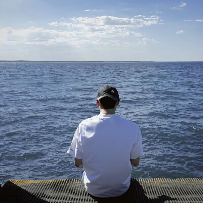 男生头像#对了就庆祝错了就进步