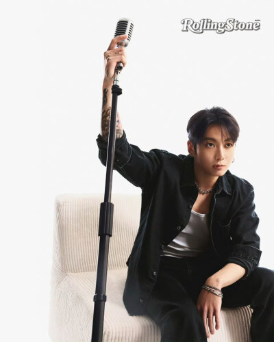 260107
Calvin Klein更新柾国相关