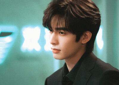 - 林屿森 / 宋威龙 。
#骄阳似我# ​​​