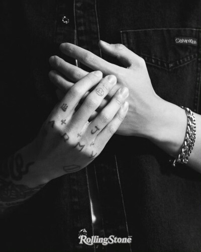 260107
Calvin Klein更新柾国相关