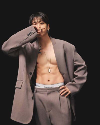 260105
Calvin Klein ins更新柾国相关