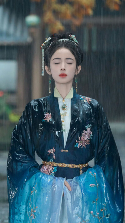 玉茗茶骨 荣善宝 古力娜扎