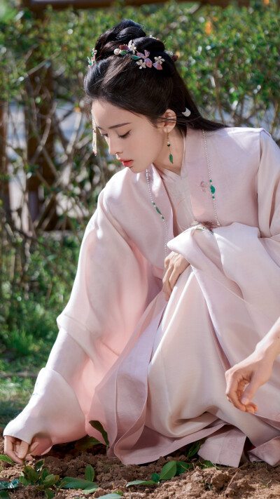 玉茗茶骨 荣善宝 古力娜扎