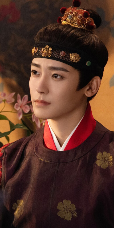 侯明昊《玉茗茶骨》陆江来