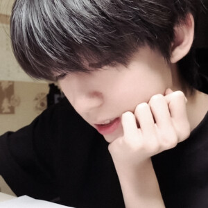 黑衣羊