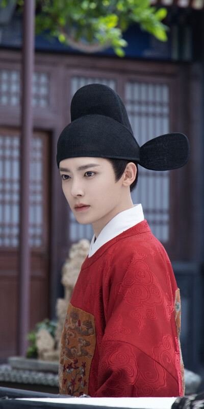 侯明昊《玉茗茶骨》陆江来