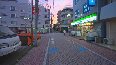 橙光背景素材
| 傍晚 · 街道 |
自截未改尺寸