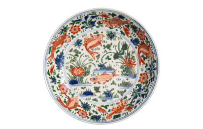 清康熙 五彩荷花游鱼纹盘