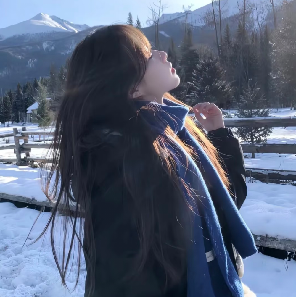 我们又有多少爱和耐心 供彼此消遣