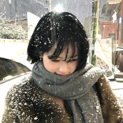 女生头像 冬天 雪
