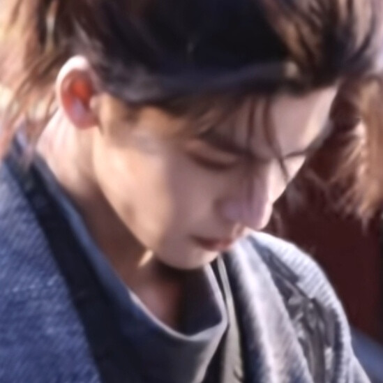 小赫