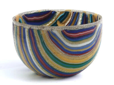 ▲ 古罗马玻璃杯（公元一世纪）现藏于穆拉诺玻璃博物馆