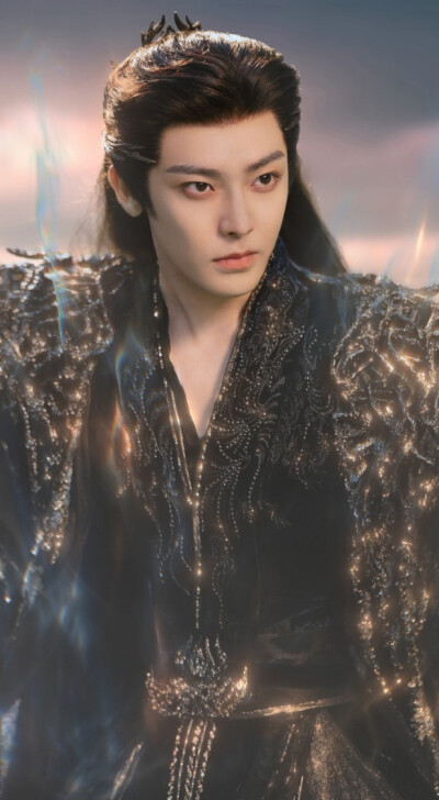 侯明昊《逍遥》红烨