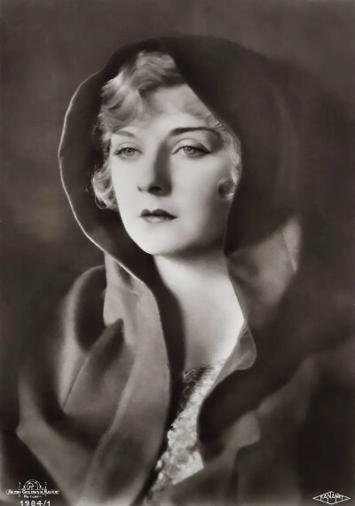 Alice Terry