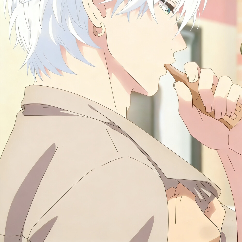 番剧：皎洁迎宵之月
角色：市村琥珀
动漫男头Δ