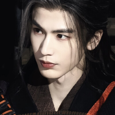 我想起了一个故人