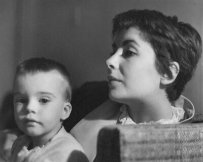 Elizabeth Taylor ​​​