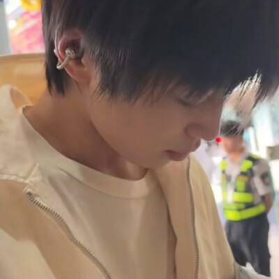 扩列一下可以吗？ (^_^)