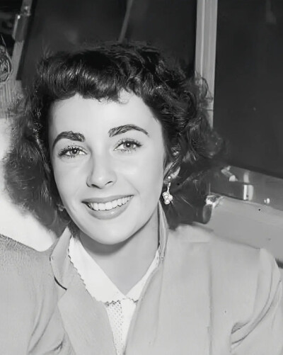 Elizabeth Taylor ​​​