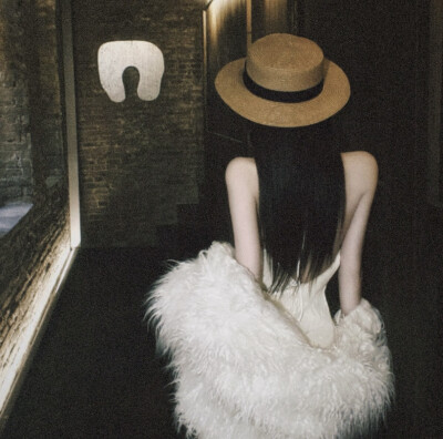 氛围感真人女头