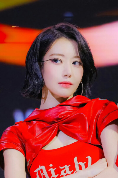 宮脇咲良 饭拍高清