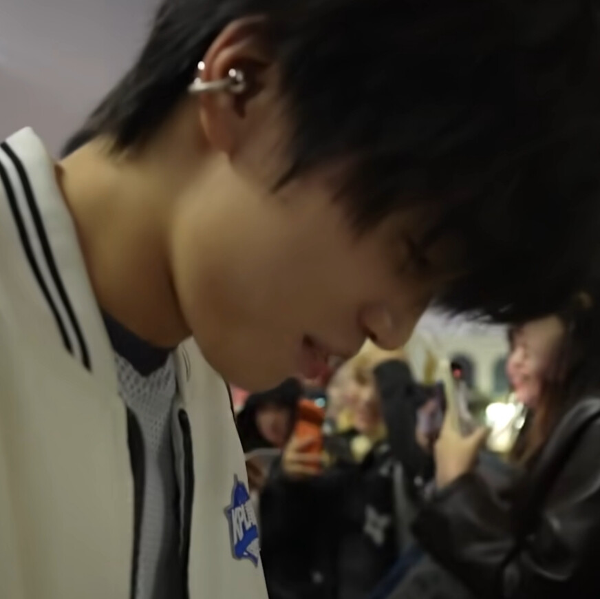 扩列一下可以吗？ (^_^)