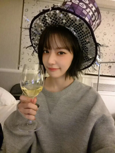 宮脇咲良INS更新