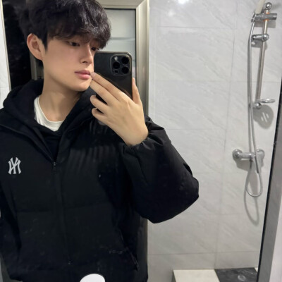 讨厌分离 希望你可以像毛绒玩偶一样陪在我身边