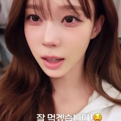 妹妹是吵完架我以为要冷战了结果凌晨三点发消息问我是不是不爱她了的妹妹