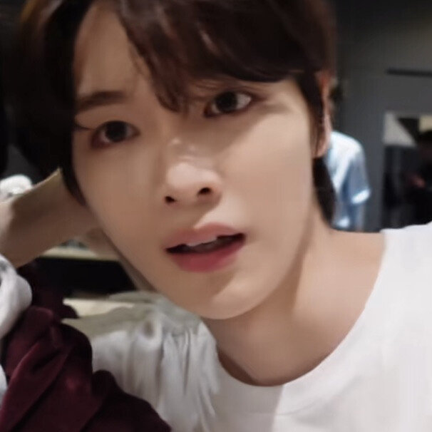 这集全是郑成灿