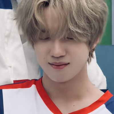 你却爱着一个馒头