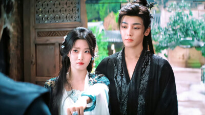 《入青云》
明意（卢昱晓饰）
纪伯宰（侯明昊饰）