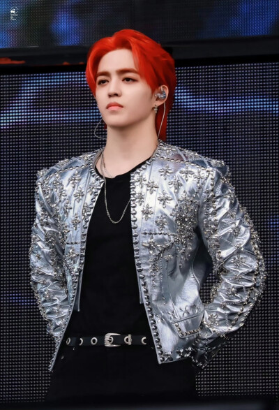 崔胜澈 follow again