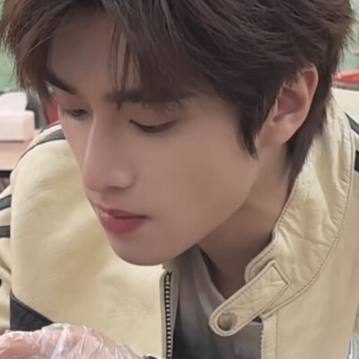 恁咋不早说 咱俩莫以后