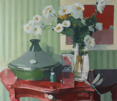 瓦迪姆·苏沃洛夫是一位俄罗斯当代具象画家，以融合写实基础与表现性绘画语言而受到关注。他的作品多以人物形象为核心，画面气氛冷静而略带忧郁，人物常处于沉思、停顿或内在张力积聚的状态。苏沃洛夫擅长运用克制的…