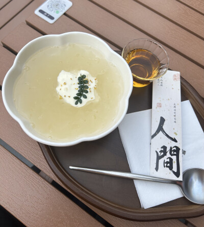 乱糟糟闹心的一周结束在簪花路